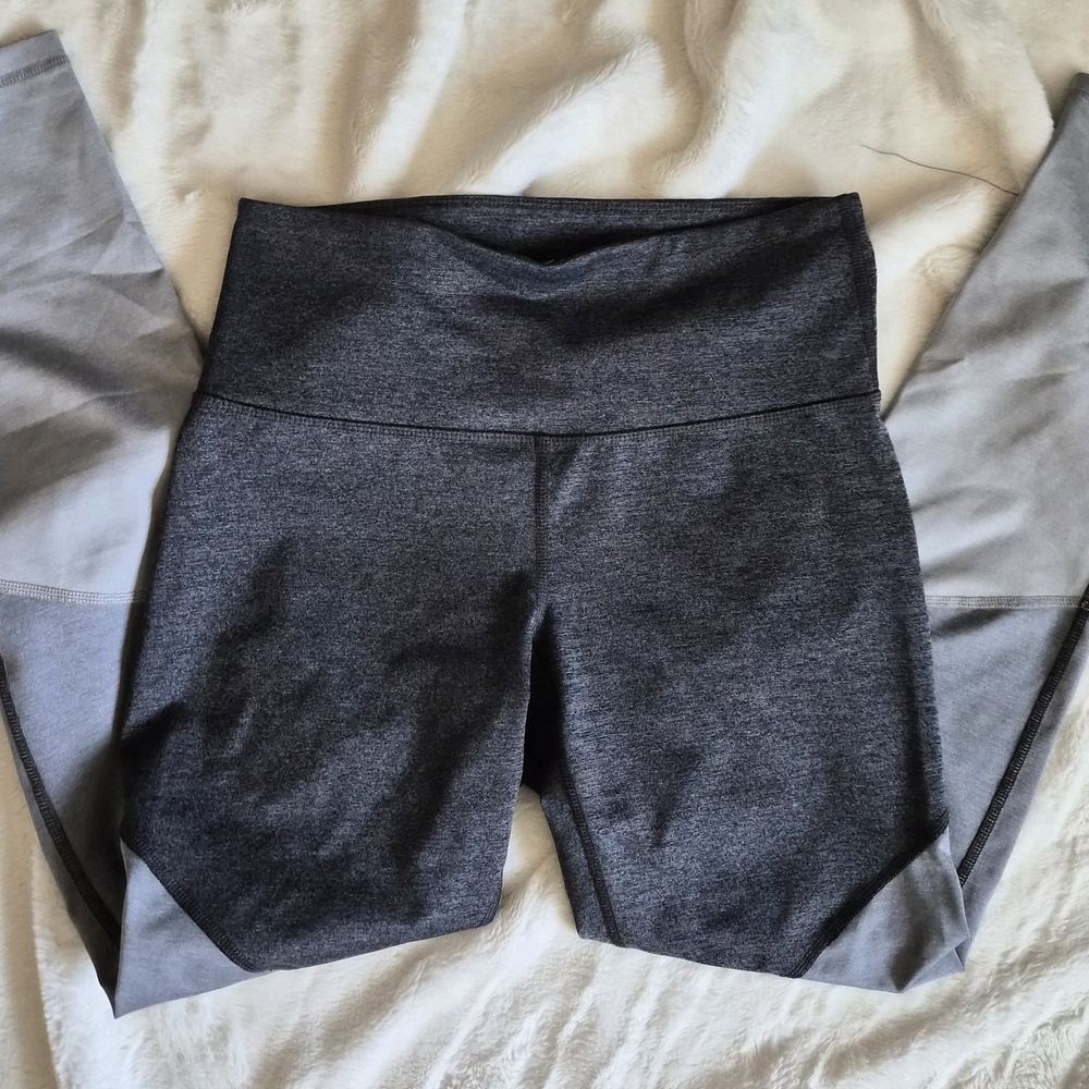 Old Navy Active Go-Dry Leggings 3 Block Colored